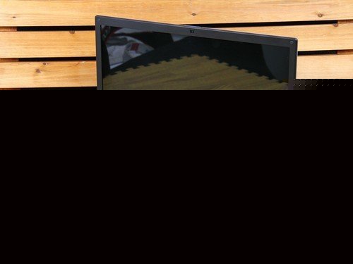 双显卡四核心 三星笔记本305V促销送礼