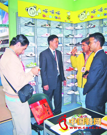 泉州政府拟定在俄罗斯设立鞋品批发市场