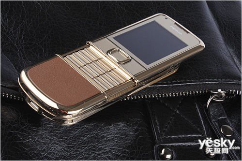 尽享奢华商务生活 诺基亚8800ca售价6380元