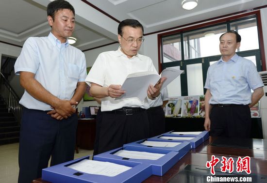 李克强:农业合作要充分尊重农民意愿