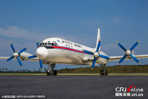 中国摄影师体验高丽航空飞行揭秘朝鲜飞机内景
