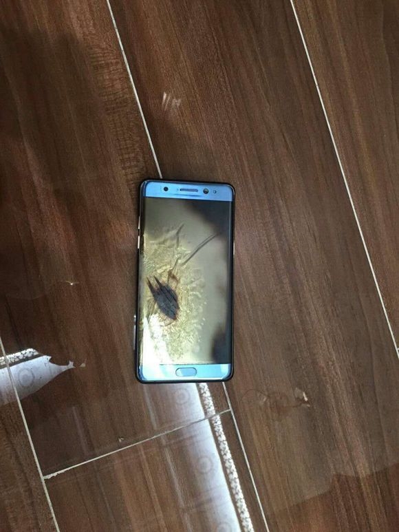 贴吧曝京东国行三星Note 7爆炸:珊瑚蓝款、网友炸锅