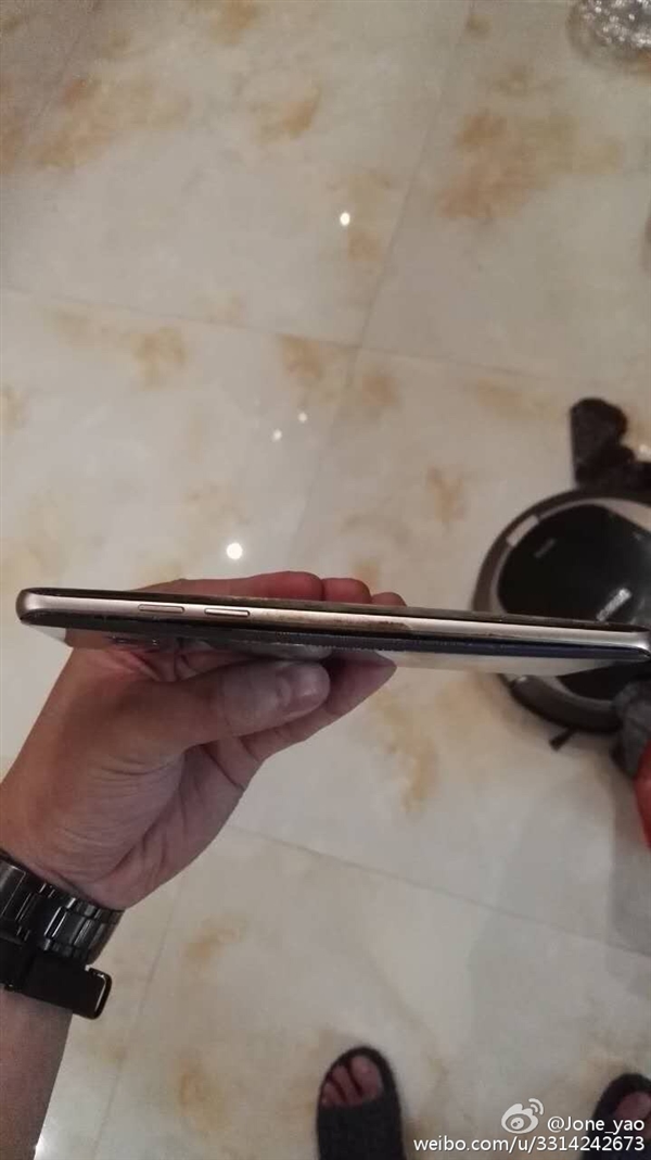 贴吧曝京东国行三星Note 7爆炸:珊瑚蓝款、网友炸锅