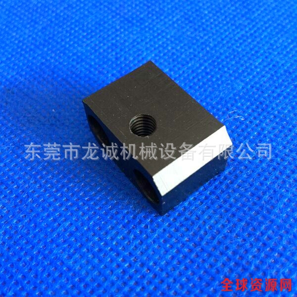 200543839夏米尔连接块原装侧面图