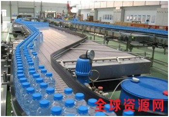 康师傅矿泉水生产线