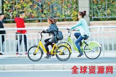 骑者“快”管者“痛” 郑州城区共享单车路在何方