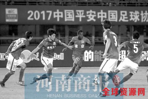 闷平上海申花 建业错失两连胜 进攻套路单一怎么破