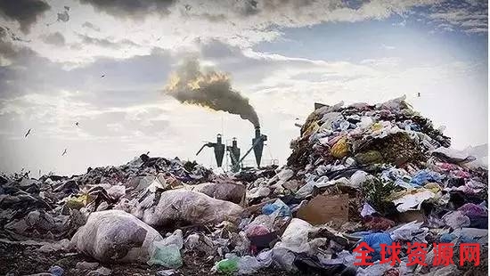 媒体:焚烧垃圾致癌 46座城市将强制生活垃圾分类