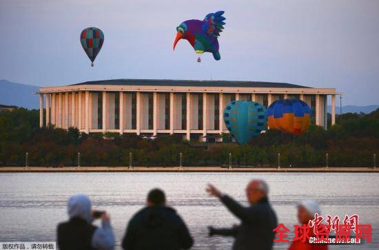 资料图 澳大利亚堪培拉，堪培拉热气球节在当地举行。