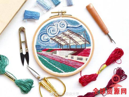 手真巧！成都一高校男生手工刺绣校园美景