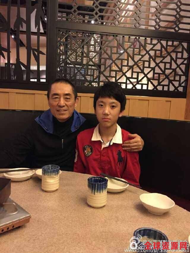 19岁嫁50岁有钱老公，而今16年后三个孩子，生活大变样