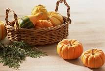 盘点食物里的“排毒高手” 近些年来，“排毒”成为一个流行词汇。其实，从严格意义上来说，排毒并不是一个严谨的科学用语，并且至今没人能很明确地表述这个概念。但合理的膳食可以减少体内代谢废物和肠道发酵毒素的产生，可以提高人体的解毒功能。【详细】 卫生健康|健康图集