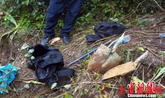 图为留在现场的作案工具。永善县公安局