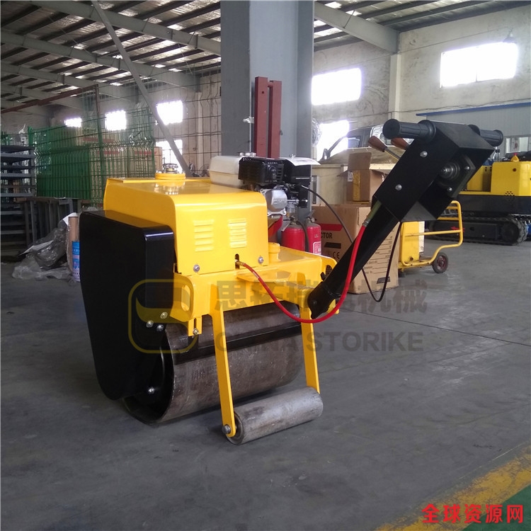 手扶单轮压路机05