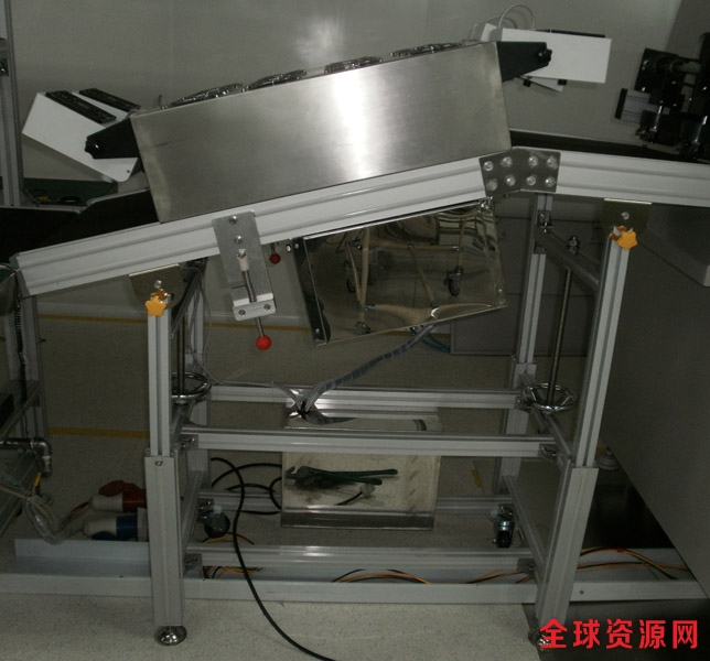  波峰焊后接驳台