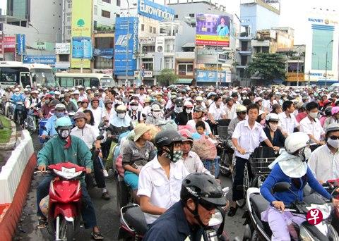 人口老龄化_越南 人口 总数