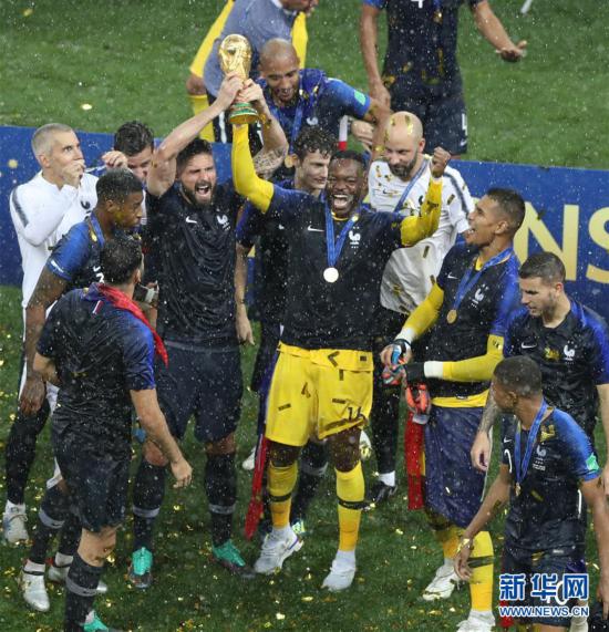 （世界杯·夺冠时刻）（6）足球——法国队20年后再捧杯