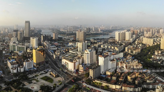 高清组图：俯瞰南宁城市建设的巨变