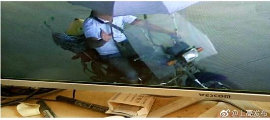 江西上高相继发生2起持枪杀人案 嫌犯戴墨镜逃离