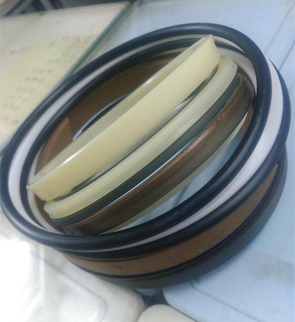 富豪沃尔沃ec290/360/460大中斗臂油缸油封修理包