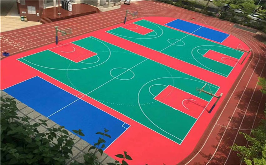 安乡防滑悬浮拼装地板篮球场是怎么施工的