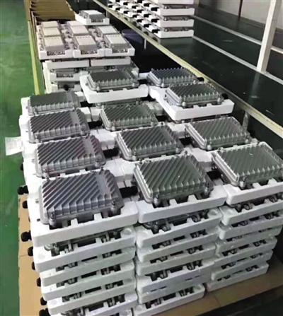 WiFi探针设备强推弹窗霸屏广告 1元可得用户微信