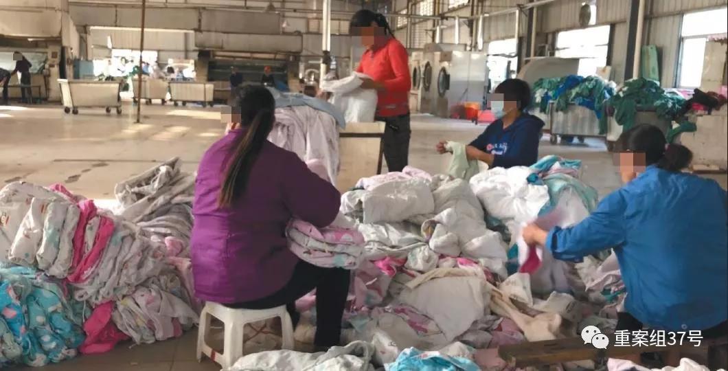 记者卧底江西三甲医院洗涤厂:带血衣物混洗遭污染