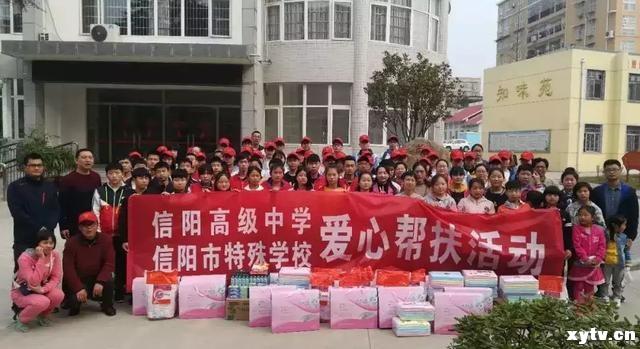 文明是我们的名片 服务是我们的志愿