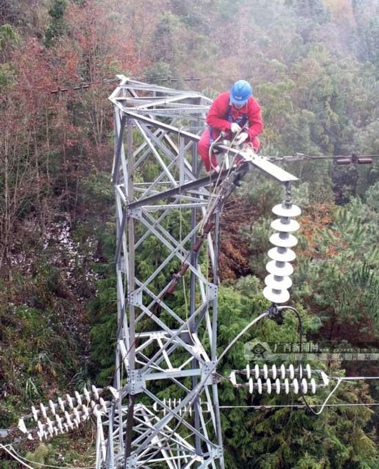 广西加强应对雨雪冰冻灾害 强冷空气结束雨水又来