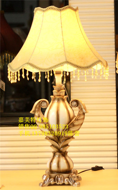 欧式台灯 田园欧式床头灯饰 美式灯具卧室床头灯客厅树脂台灯