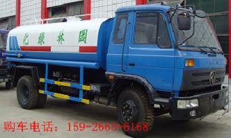 云南贵州新疆洒水车哪儿卖-抗旱洒水车哪儿买便宜