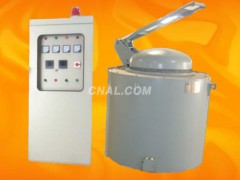 200KG坩埚炉、功率40KW、采用硅酸铝保温棉保温隔热图1