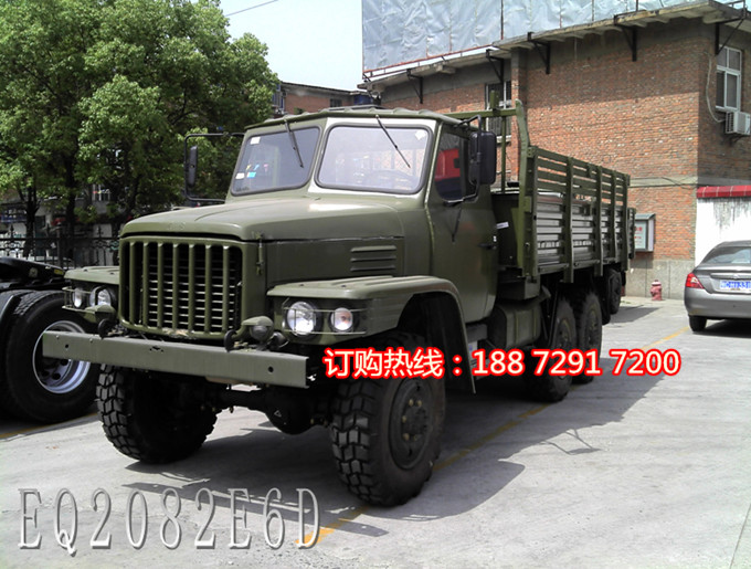 东风长头越野车，东风6X6前后驱动沙漠越野车EQ2082