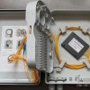 供应24芯室外抱杆式光纤分纤箱丨塑料光分路器箱