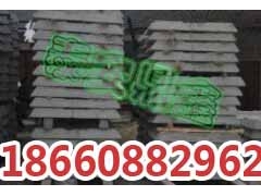 铺铁轨怎能缺少水泥枕木，专业厂家，值得信赖图1