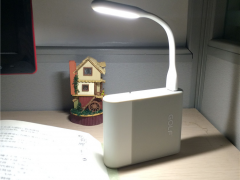 2014新品火爆护眼LED随身灯图2