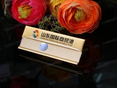 2015新款济南员工胸牌胸卡工作证图1
