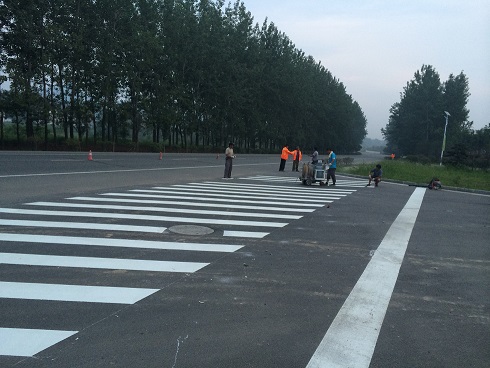 山西太原道路划线/太原停车场/太原热熔划线/太原冷喷标线/