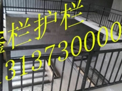 新乡哪里有做新乡阳台护栏厂家直销,价格多少?图1