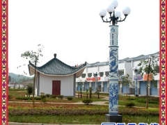 工艺青花山水景秀河山瓷灯柱订做图1