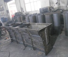 隔离墩钢模具批发-隔离墩水泥预制构件模具