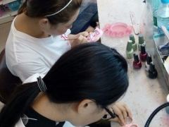 阜阳化妆学校哪家人气好？当然数阜阳汝老师化妆美甲学校人气好！图1