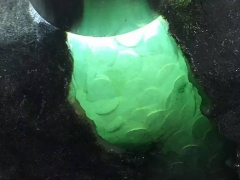 想买超实惠的翡翠原石，北京迈向卓越珠宝是您不二选择，原石翡翠批发图1