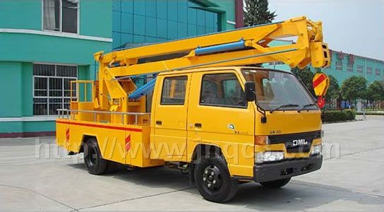 东风多利卡18米高空作业车13886875359