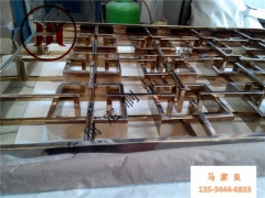 定做铜楼梯哪里比较好?要找就找华宏诚金属制品!图2