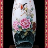 粉彩高档小件花瓶居家装饰柜摆件 天姿国色彩绘赏瓶
