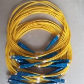 厂家直销 优质供应 SC型单模光纤跳线