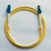 供应lc-lc单模双工光纤跳线sc转sc光纤跳线