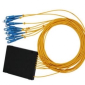 PLC平面光波导盒式光分路器单模尾纤式1分8分路器