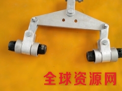 双悬垂线夹的安装方法 OPGW光缆用双悬垂线夹图1